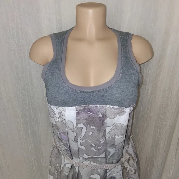 Simply Vera Vera Wang Women Size M Gray and White Floral Midi Dress - Picture 3 of 16